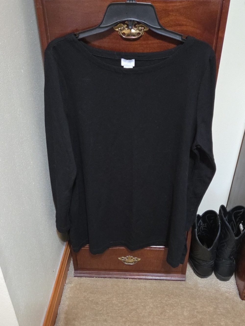 Chico's Black Long-Sleeve Boatneck Top